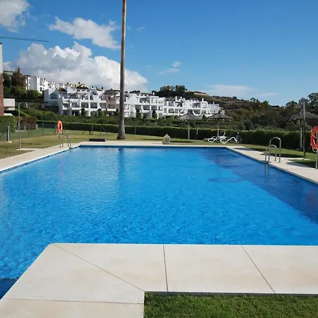 Los Robles Penthouse By Rafleys * Benahavis